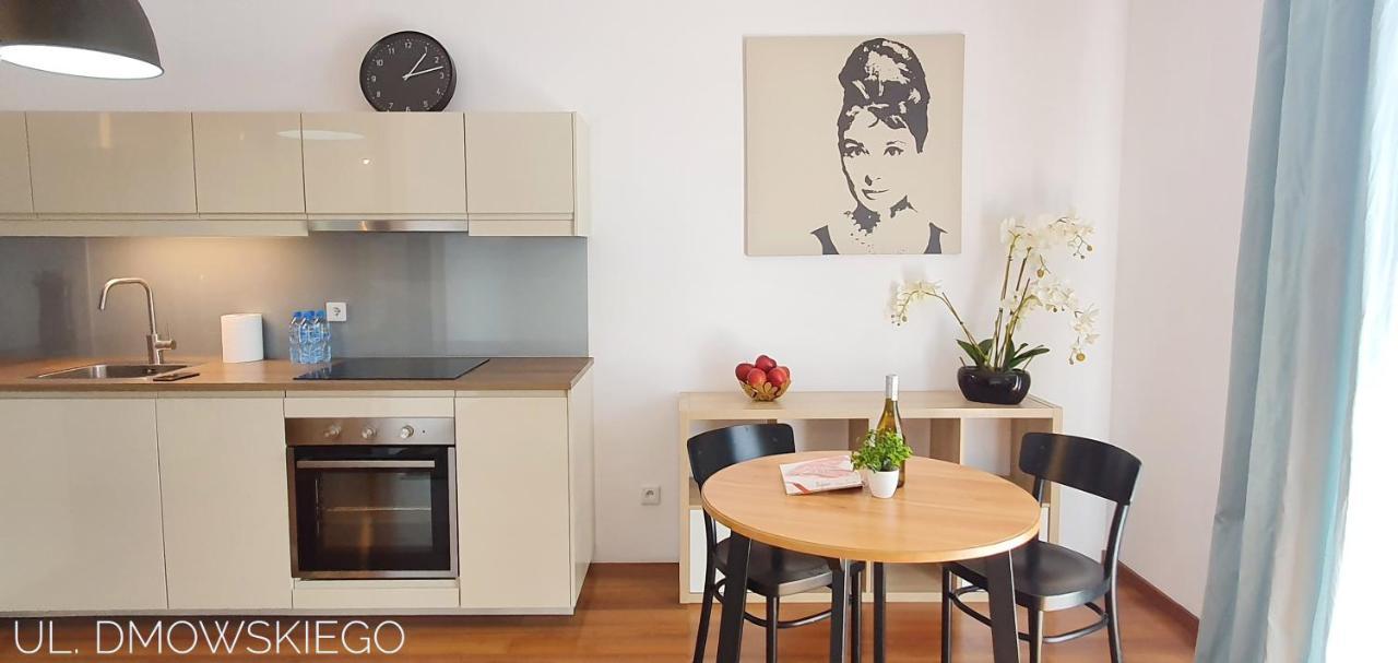 Coin Apartamenty Wrocław Exteriör bild