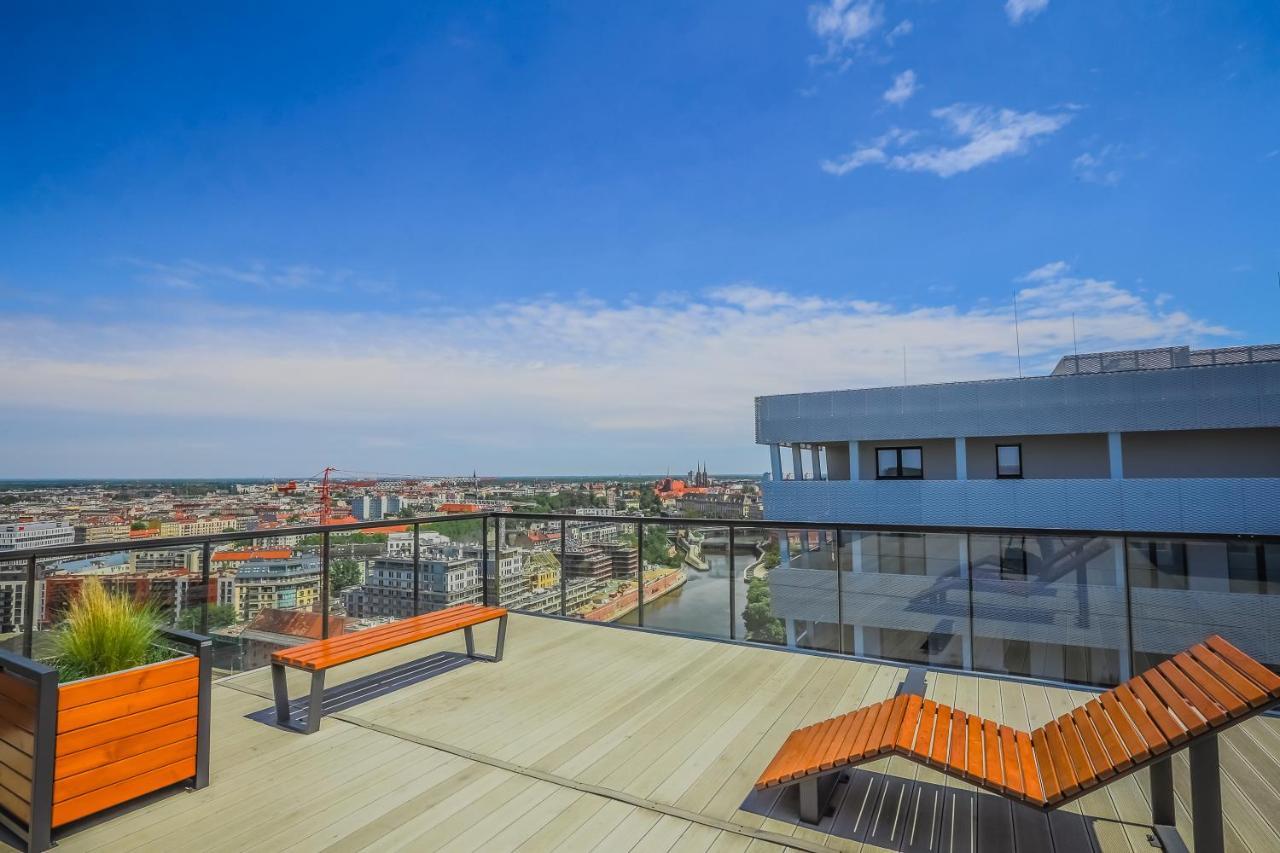 Coin Apartamenty Wrocław Exteriör bild
