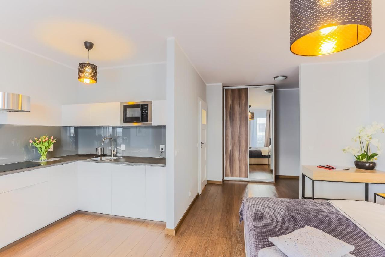Coin Apartamenty Wrocław Exteriör bild